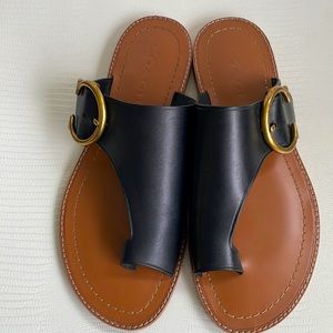 COACH Luca Sandal
Crafted of ultra-smooth leather,